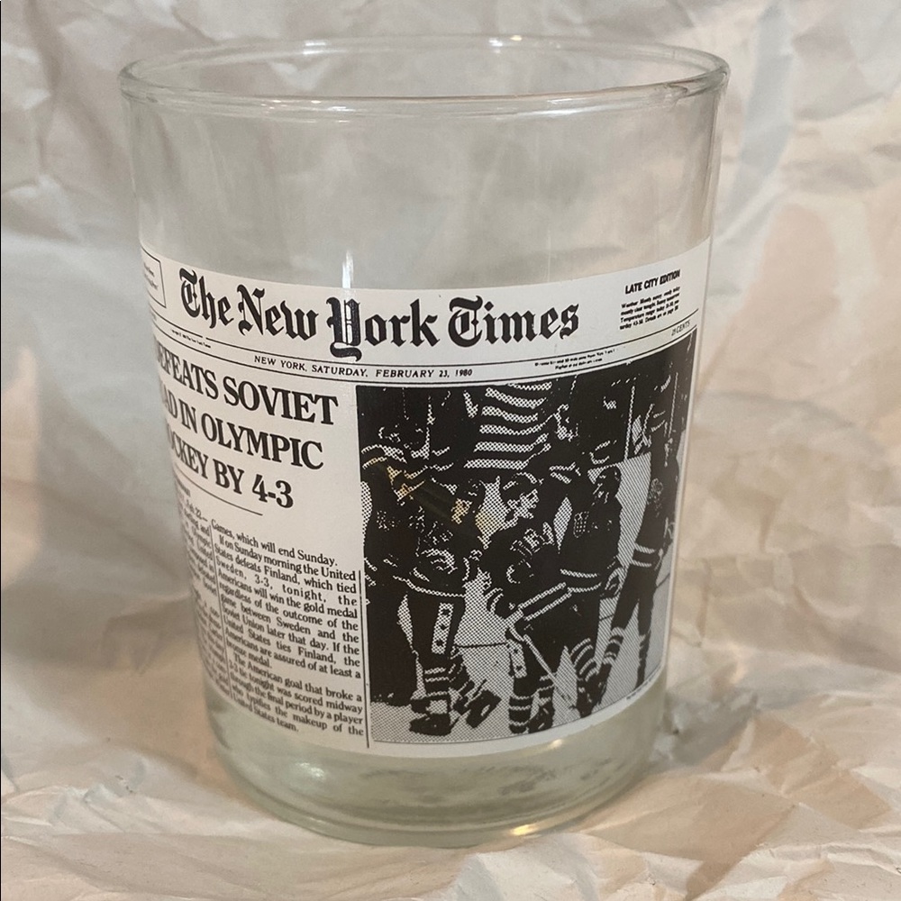 Wendy’s Limited Edition Vintage New York Times Glass USA Hockey
